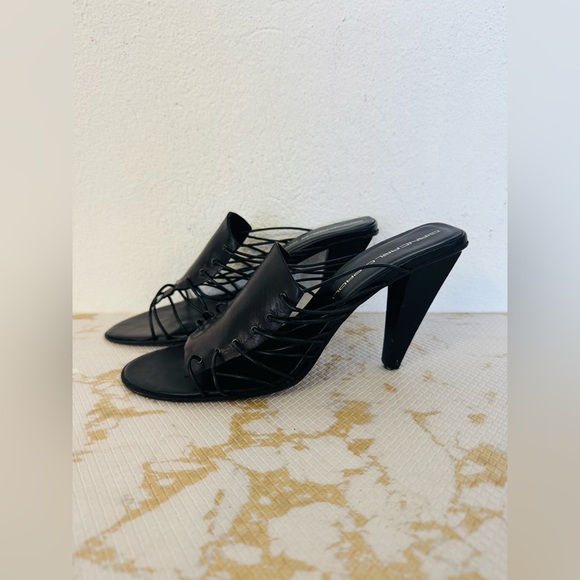 🔥🔥FINAL CLEARENCE🔥🔥 GIANCARLO PAOLI Black Leather Strap 90’s Heel Sandals EU36.5 - Picture 2 of 8
